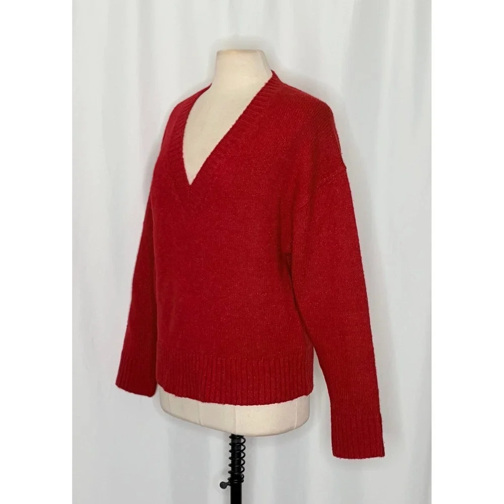 J. CREW Relaxed V Neck Pullover Sweater‎ Solid Red Merino Wool Alpaca Medium